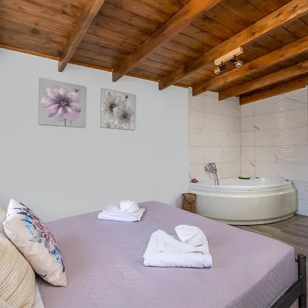 San Francisco Maisonette Vila