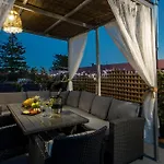 San Francisco Maisonette *