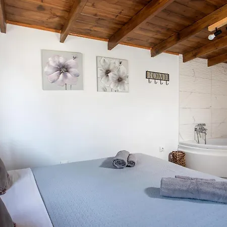 San Francisco Maisonette