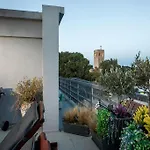 San Francisco Maizonette * Rhodes City